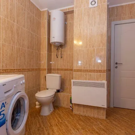 アパート Stylish 2bedroom With Big Terrace Tb